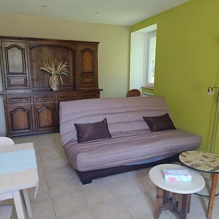 Appartement 2 A 4 Personnes Antraigues Esterno foto